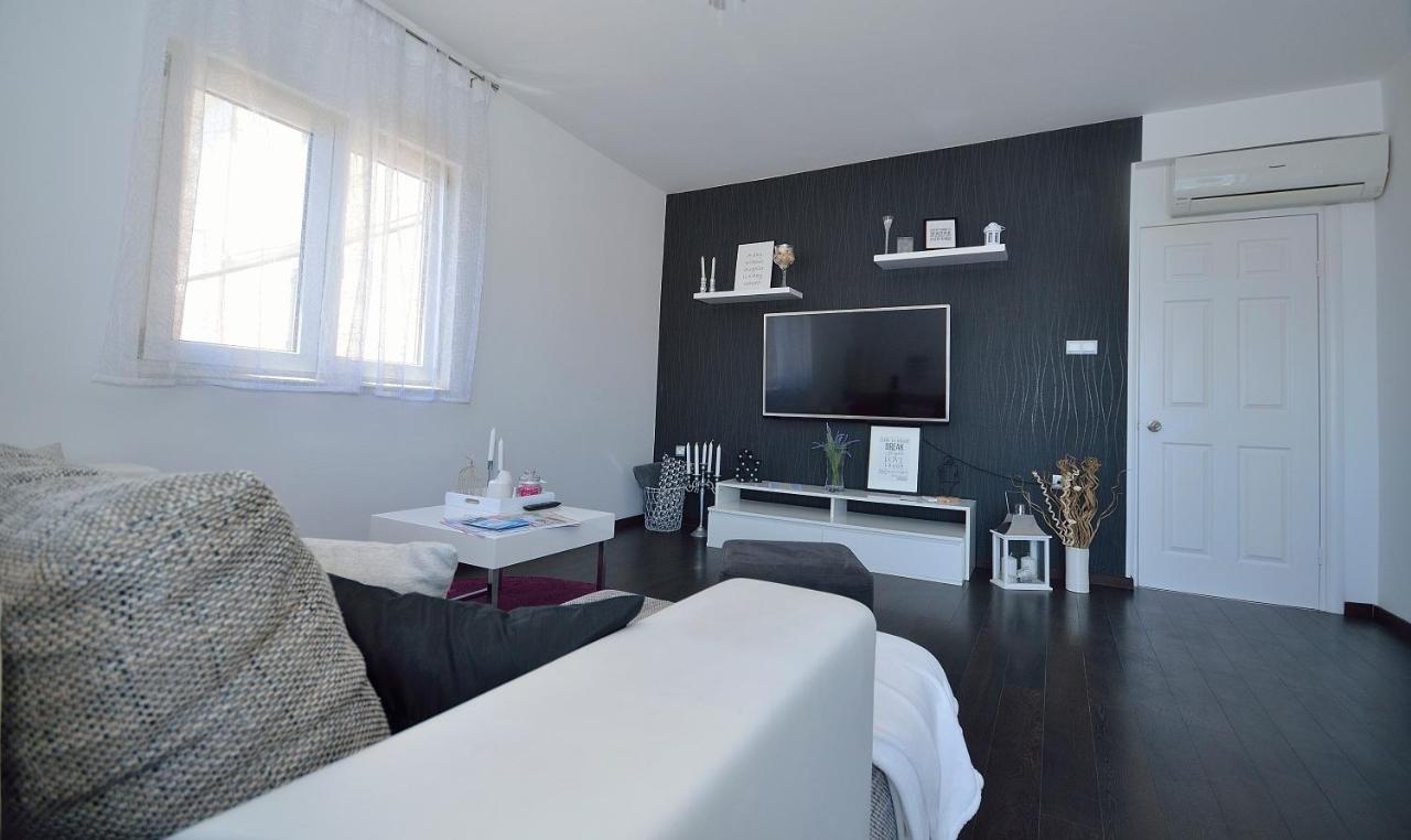 Apartman Staro Selo Primošten Extérieur photo